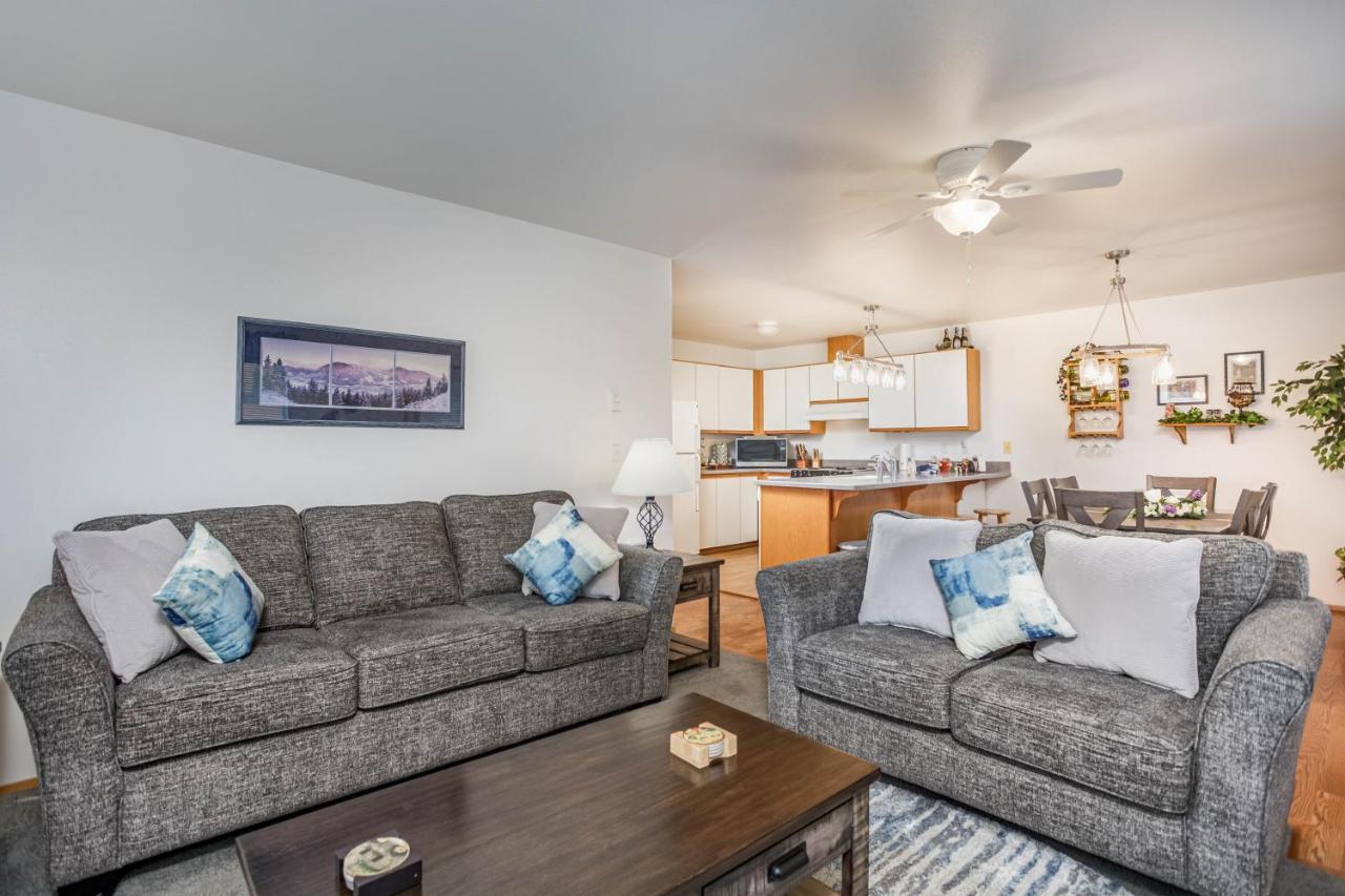 Walk To Downtown * 6 Guests * Pets * A/C! * No Stairs! Apartment Leavenworth Ngoại thất bức ảnh
